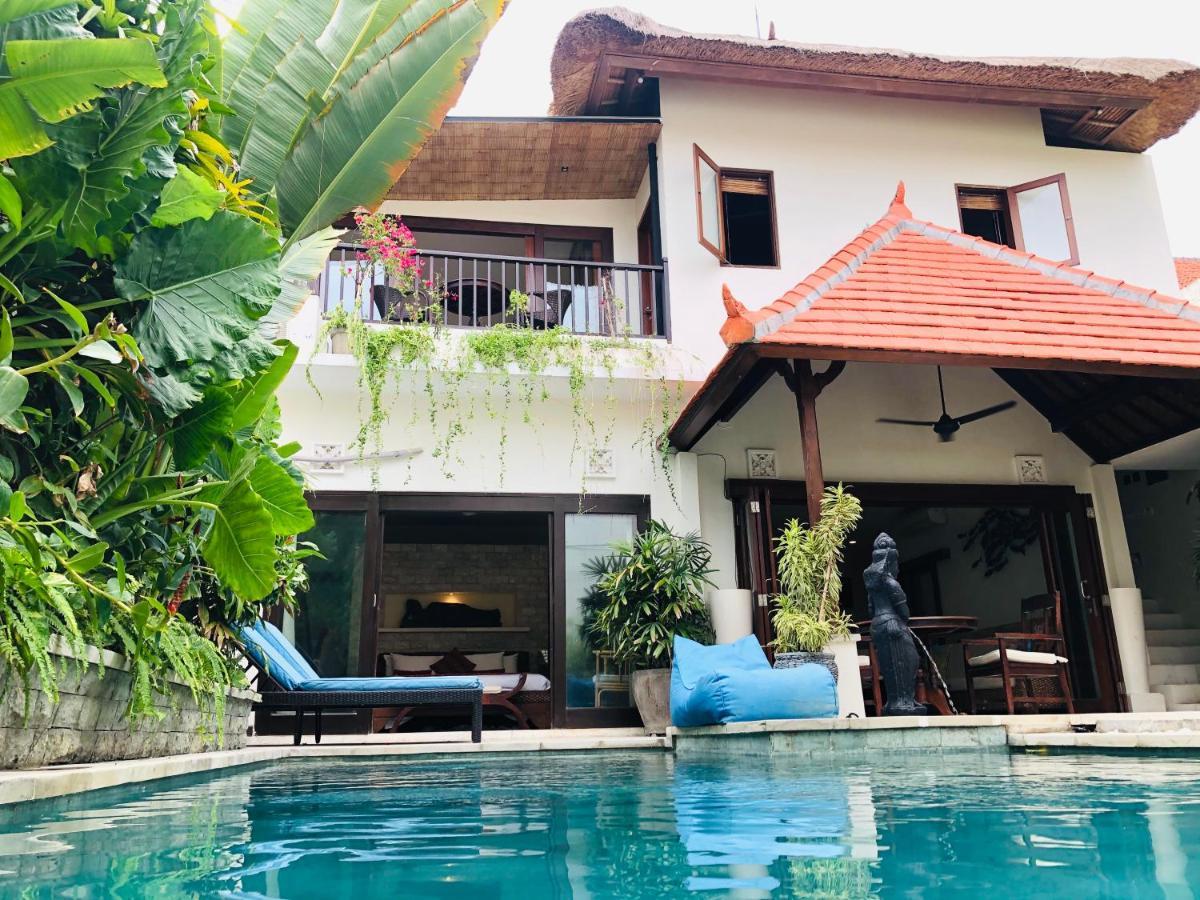 Villa Carissa Seminyak Centre, Bali By Le Ciel Hospitality Екстериор снимка