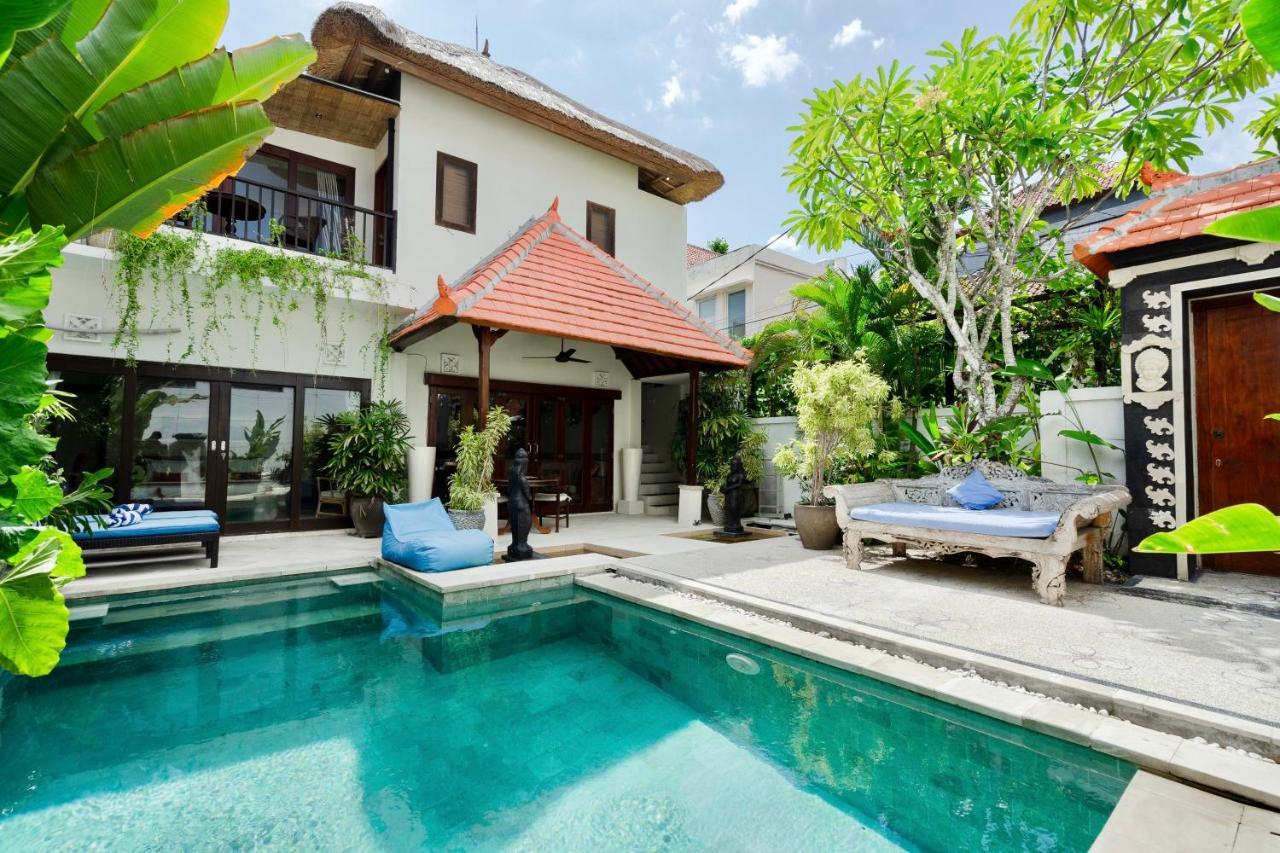 Villa Carissa Seminyak Centre, Bali By Le Ciel Hospitality Екстериор снимка