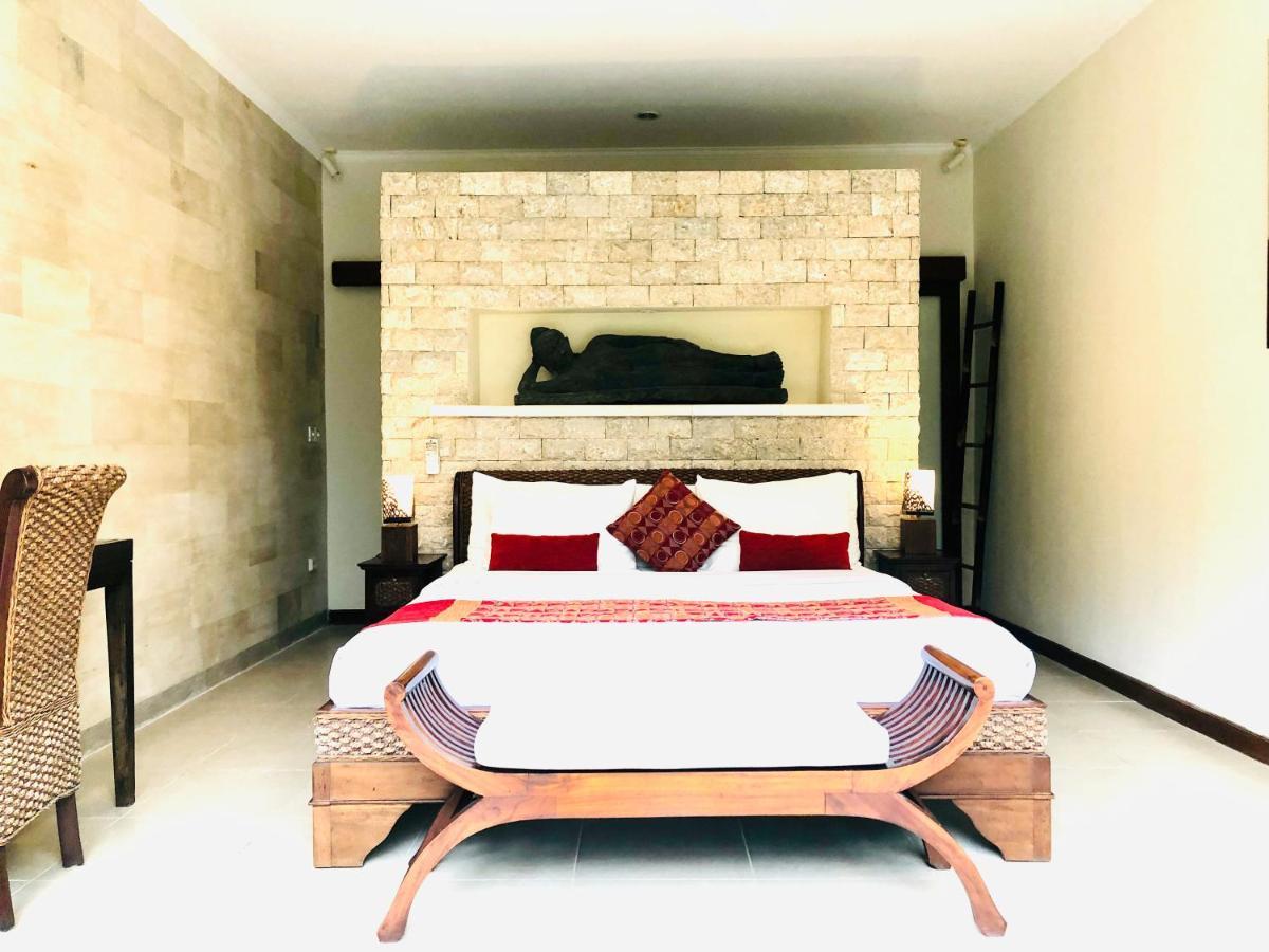 Villa Carissa Seminyak Centre, Bali By Le Ciel Hospitality Екстериор снимка