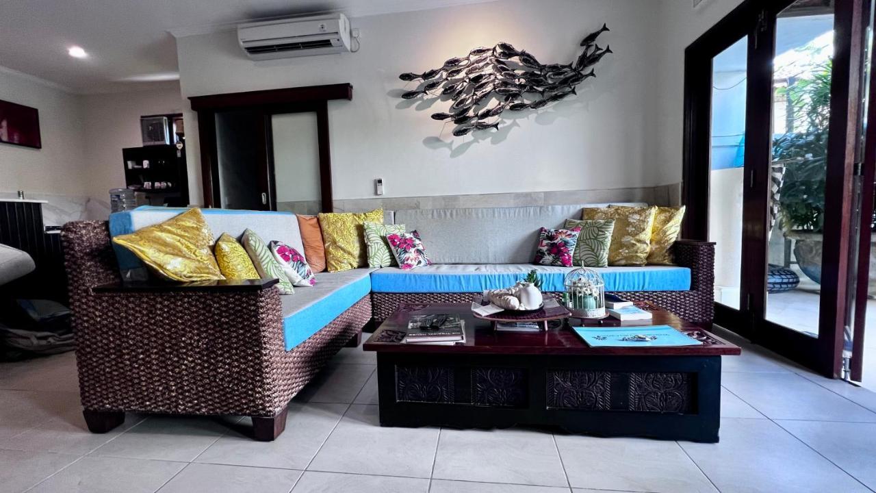 Villa Carissa Seminyak Centre, Bali By Le Ciel Hospitality Екстериор снимка
