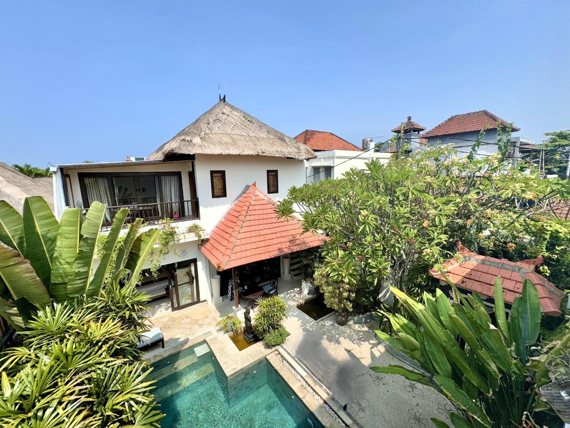 Villa Carissa Seminyak Centre, Bali By Le Ciel Hospitality Екстериор снимка