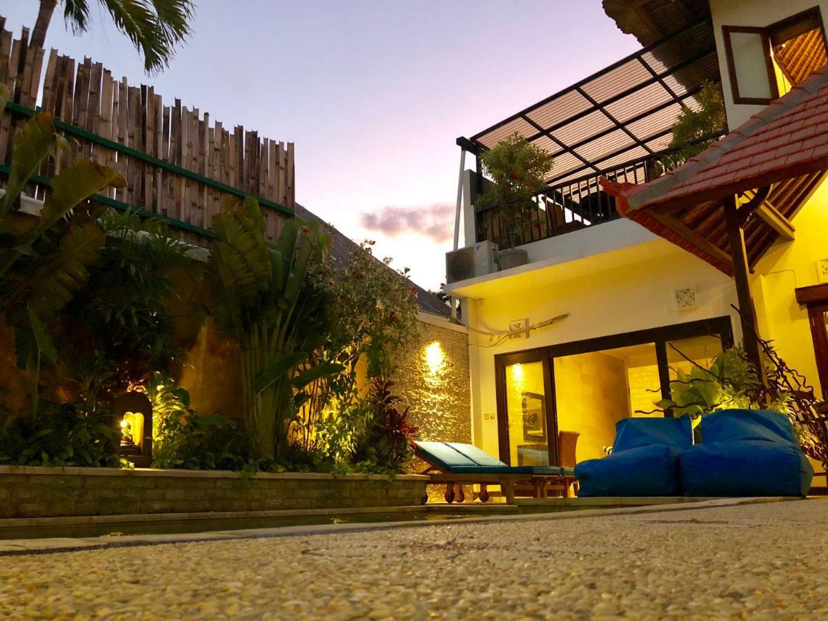Villa Carissa Seminyak Centre, Bali By Le Ciel Hospitality Екстериор снимка
