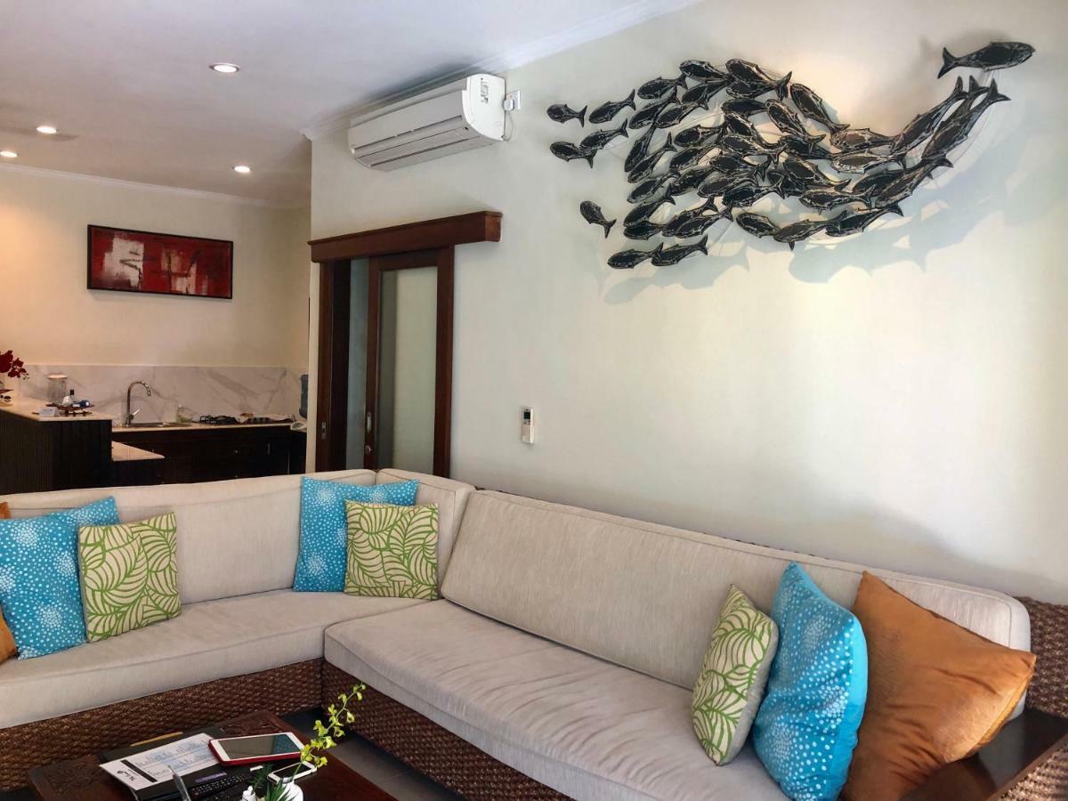 Villa Carissa Seminyak Centre, Bali By Le Ciel Hospitality Екстериор снимка
