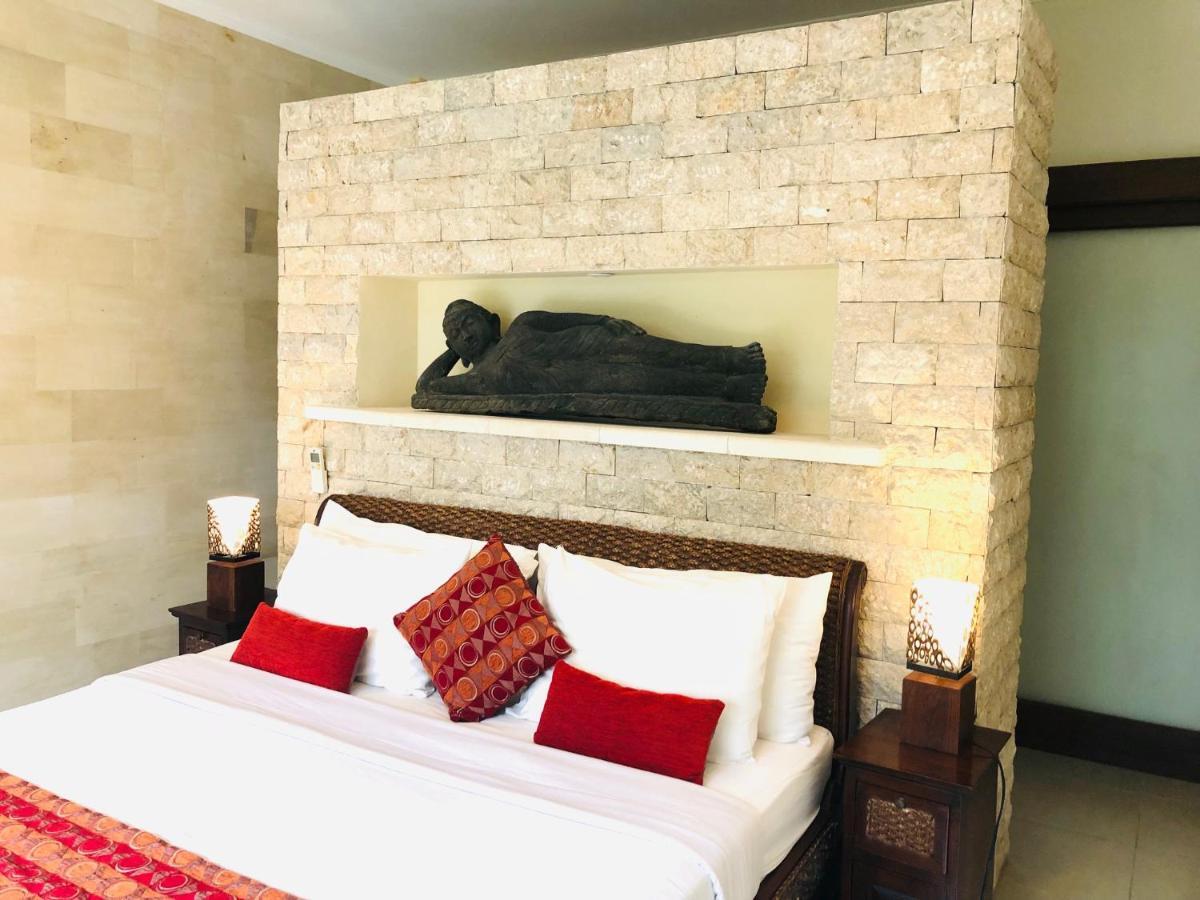 Villa Carissa Seminyak Centre, Bali By Le Ciel Hospitality Екстериор снимка